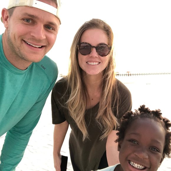 Meet your Posher, Amber - Picture 1 of 1